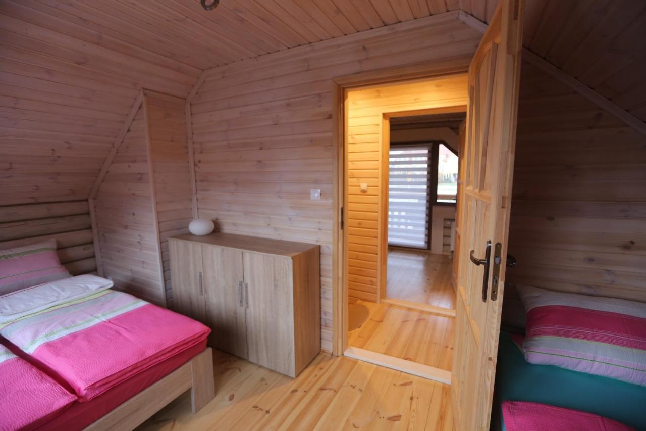 Sosnowe Domki Rewal Exterior foto